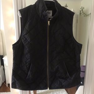Women’s old navy light weight zip up vest